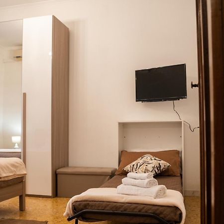 Casa Aldini Apartment โรม ภายนอก รูปภาพ